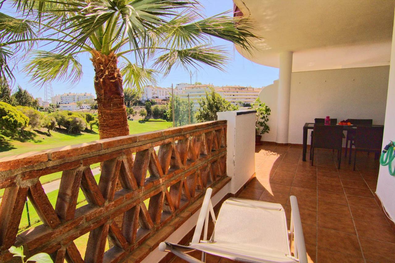 Isla Soleada Apt Sitio de Calahonda Екстериор снимка